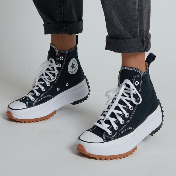 Converse Shoes - Converse Run Star Hike Platform Sneaker 10W/8.5M